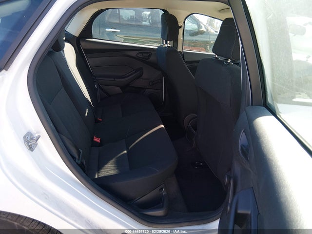 1FADP3E26JL205126 Ford FOCUS S