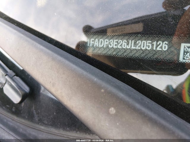 1FADP3E26JL205126 Ford FOCUS S
