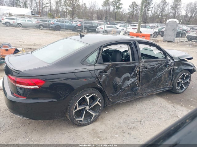 2020 Volkswagen Passat 2.0t R-line მანქანა იყიდება აუქციონზე, vin: 1VWMA7A34LC008022, აუქციონის ნომერი: 44451728