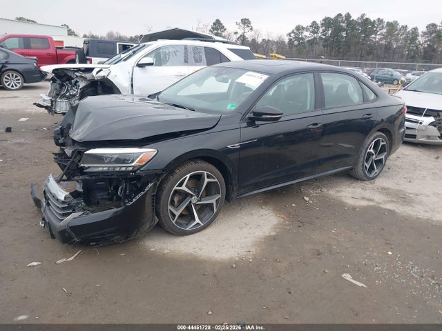 2020 Volkswagen Passat 2.0t R-line მანქანა იყიდება აუქციონზე, vin: 1VWMA7A34LC008022, აუქციონის ნომერი: 44451728