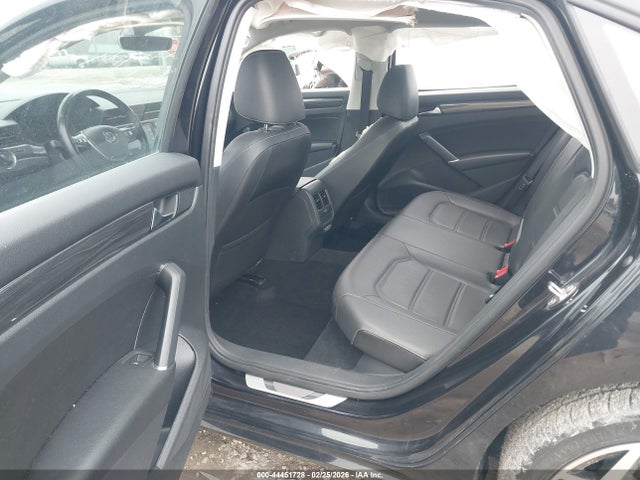 2020 Volkswagen Passat 2.0t R-line მანქანა იყიდება აუქციონზე, vin: 1VWMA7A34LC008022, აუქციონის ნომერი: 44451728