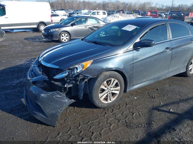 44451731 :رقم المزاد ، 5NPEB4AC8EH879452 vin ، 2014 Hyundai Sonata Gls مزاد بيع