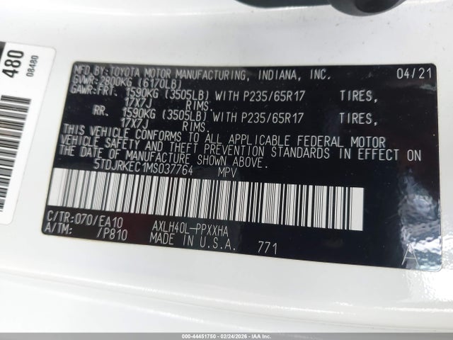 5TDJRKEC1MS037764 Toyota SIENNA XLE