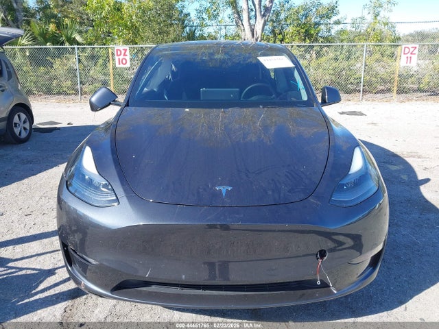 7SAYGDED3SF248462 Tesla Model Y Long Range Dual Motor Rear-wheel Drive