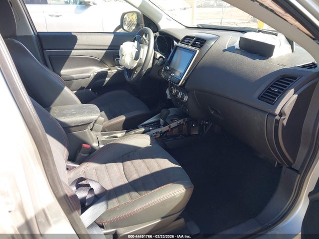 2025 MITSUBISHI OUTLANDER SPORT JA4ARUAU3SU011244 Photo 4