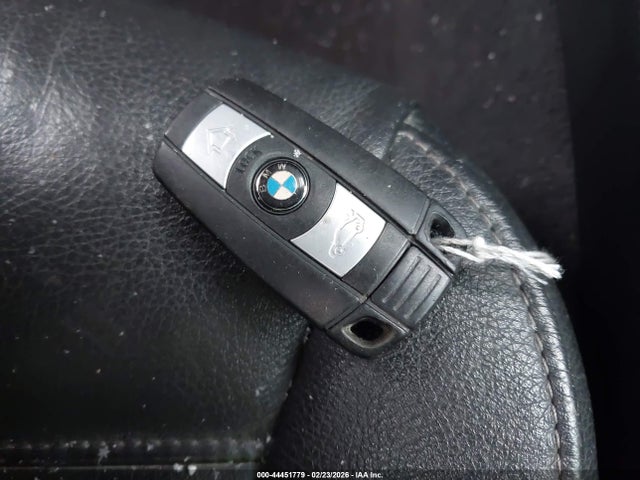 44451779 :رقم المزاد ، WBAPK53519A513033 vin ، 2009 Bmw 328i Xdrive مزاد بيع