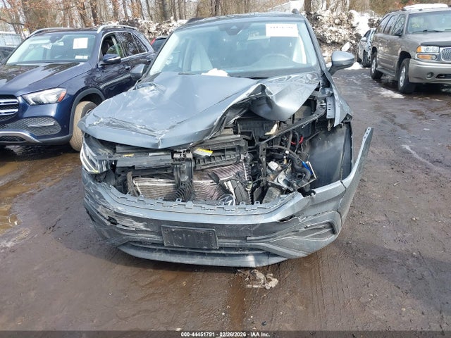 44451791 :رقم المزاد ، 3VVFB7AX7RM054206 vin ، 2024 Volkswagen Tiguan 2.0t S مزاد بيع