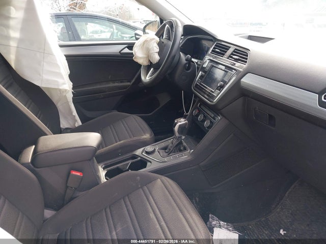 44451791 :رقم المزاد ، 3VVFB7AX7RM054206 vin ، 2024 Volkswagen Tiguan 2.0t S مزاد بيع