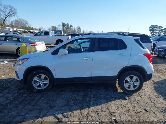 44451798 :رقم المزاد ، KL7CJPSB8KB830635 vin ، 2019 Chevrolet Trax Lt مزاد بيع
