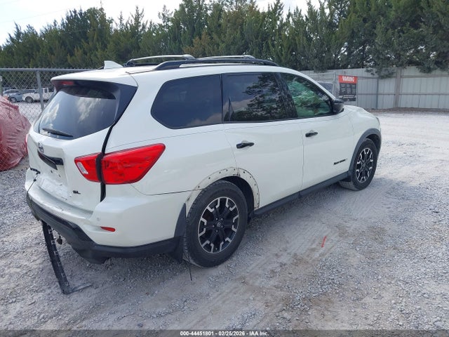 Продаж на аукціоні авто 2020 Nissan Pathfinder Sl 2wd, vin: 5N1DR2CN4LC650006, номер лоту: 44451801