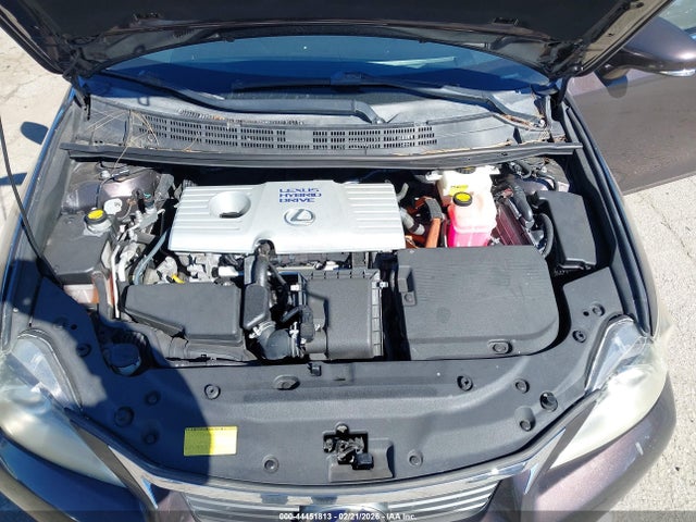 44451813 :رقم المزاد ، JTHKD5BH6B2033510 vin ، 2011 Lexus Ct 200h Premium مزاد بيع