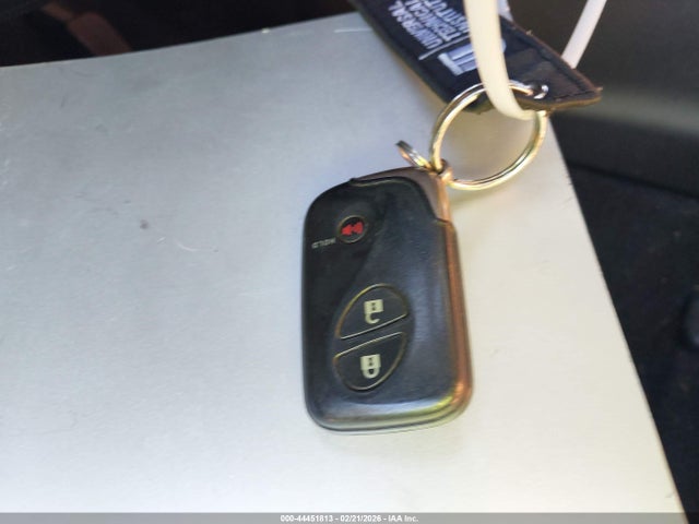 44451813 :رقم المزاد ، JTHKD5BH6B2033510 vin ، 2011 Lexus Ct 200h Premium مزاد بيع