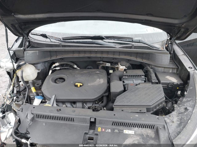 KM8J3CA42JU746762 Hyundai TUCSON SEL