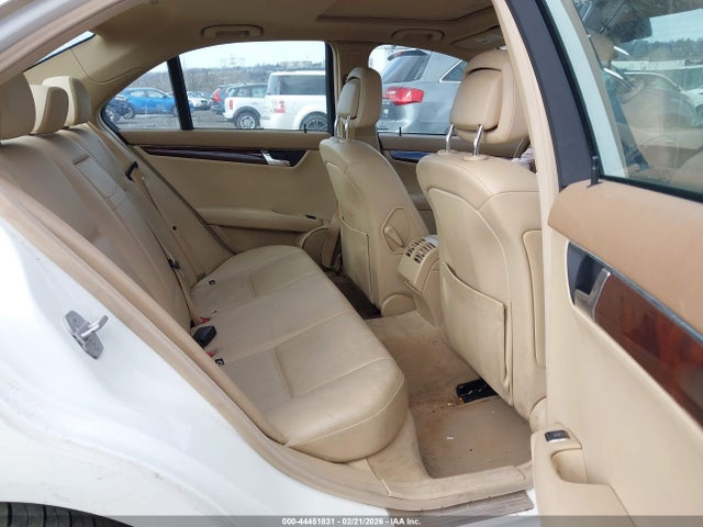 Продажа на аукционе авто 2008 Mercedes-benz C 300 Luxury 4matic/sport 4matic, vin: WDDGF81X68F118852, номер лота: 44451831