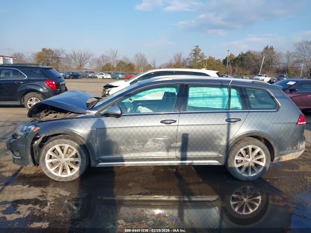 Продаж на аукціоні авто 2018 Volkswagen Golf Alltrack Tsi S/tsi Se/tsi Sel, vin: 3VWH17AU5JM764366, номер лоту: 44451836
