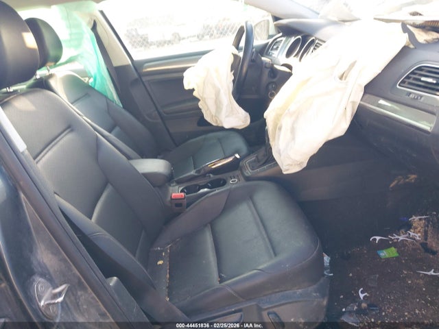 2018 VOLKSWAGEN GOLF ALLTRACK 3VWH17AU5JM764366 Photo 4