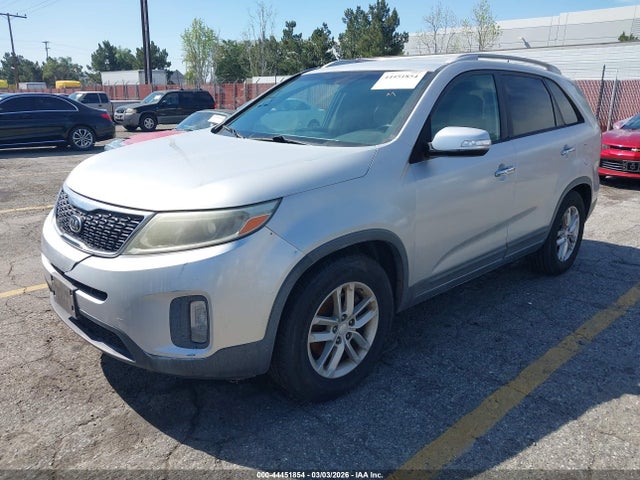 KIA SORENTO LX 2014 5XYKT3A66EG450841 Image 2