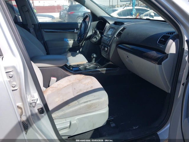 KIA SORENTO LX 2014 5XYKT3A66EG450841 Image 5
