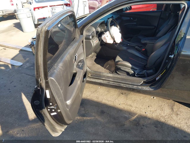 KMHTG6AF0KU014230 Hyundai Veloster 2.0 Premium