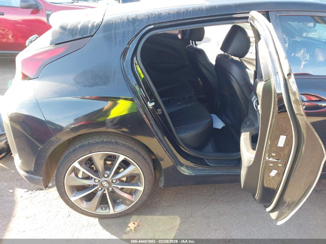 KMHTG6AF0KU014230 Hyundai Veloster 2.0 Premium