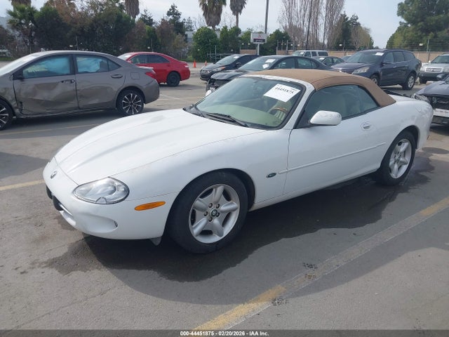 1997 JAGUAR XK8 SAJGX2745VC014787 Photo 1