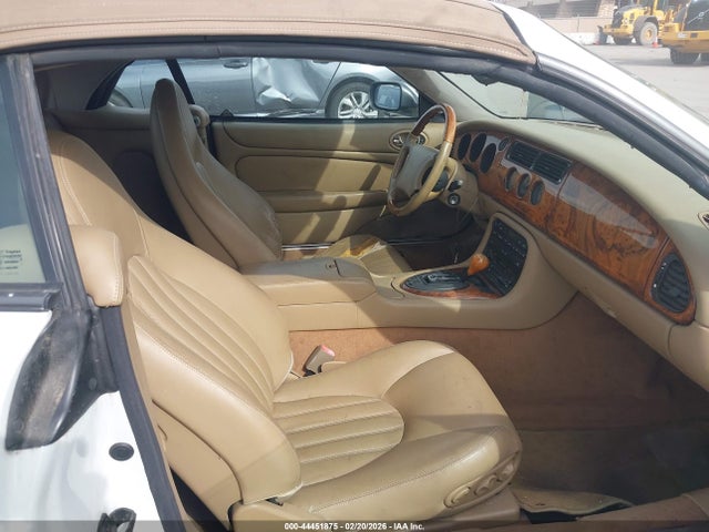 1997 JAGUAR XK8 SAJGX2745VC014787 Photo 4