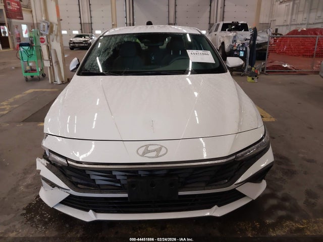 44451886 :رقم المزاد ، KMHLM4DG3RU840730 vin ، 2024 Hyundai Elantra Sel مزاد بيع