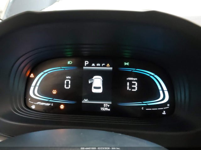 Продажа на аукционе авто 2025 Hyundai Venue Limited, vin: KMHRC8A38SU394036, номер лота: 44451889