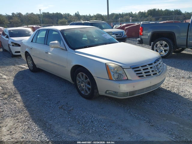 2011 CADILLAC DTS 1G6KH5E65BU142161