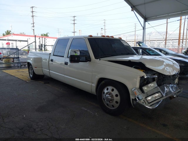 Aukcja sprzedaży 1998 Chevrolet C3500, vin: 1GCHC33J9WF045279, numer aukcji: 44451899