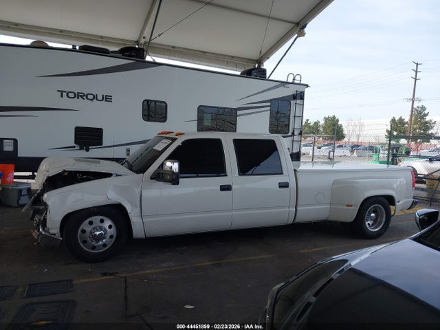 Aukcja sprzedaży 1998 Chevrolet C3500, vin: 1GCHC33J9WF045279, numer aukcji: 44451899