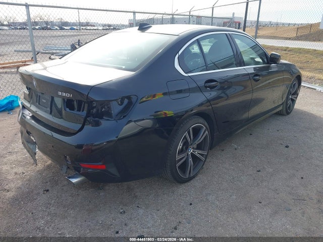 3MW5R1J06N8C42429 BMW 330I