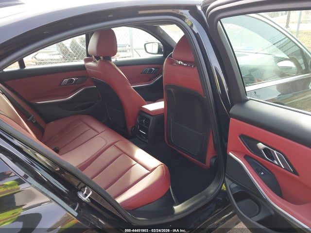 3MW5R1J06N8C42429 BMW 330I