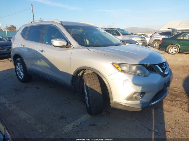 Nissan ROGUE SV 2015 5N1AT2MV3FC789843 главное изображение