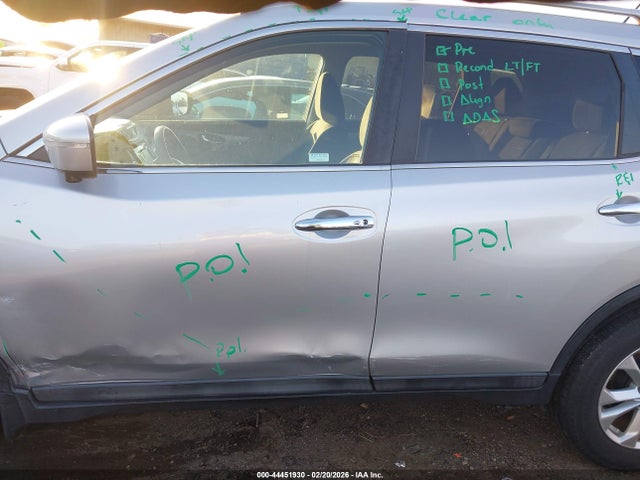 Nissan ROGUE SV 2015 5N1AT2MV3FC789843 Image 13