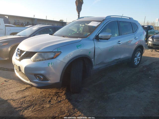 Nissan ROGUE SV 2015 5N1AT2MV3FC789843 Image 2