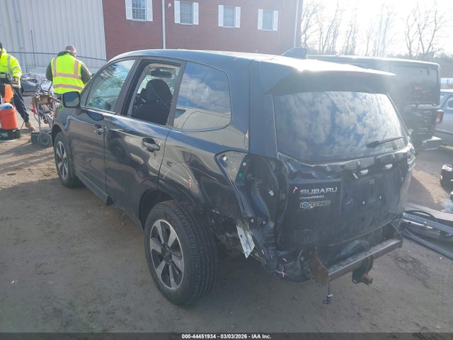 2017 Subaru Forester 2.5i Premium მანქანა იყიდება აუქციონზე, vin: JF2SJAEC7HH528681, აუქციონის ნომერი: 44451934
