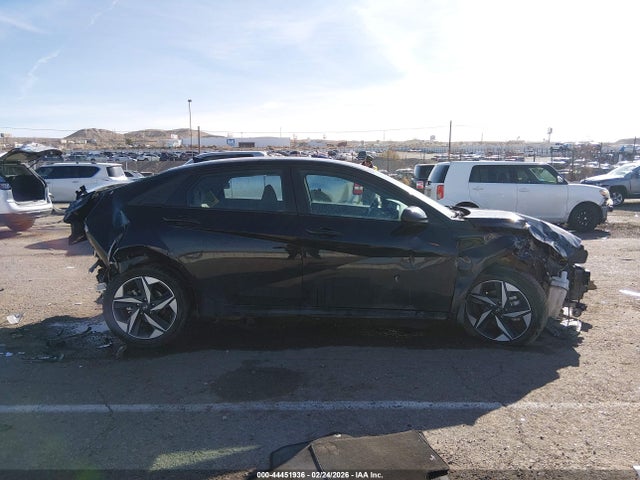 KMHLS4AGXPU469637 Hyundai ELANTRA SEL