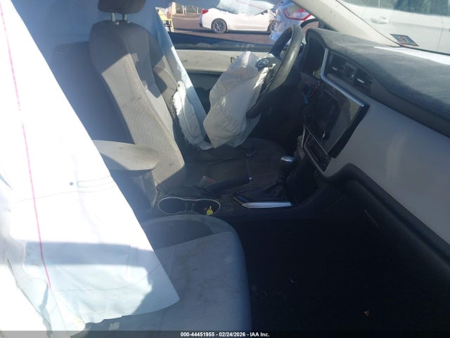 Aukcja sprzedaży 2018 Toyota Corolla Le, vin: 2T1BURHE7JC061533, numer aukcji: 44451955