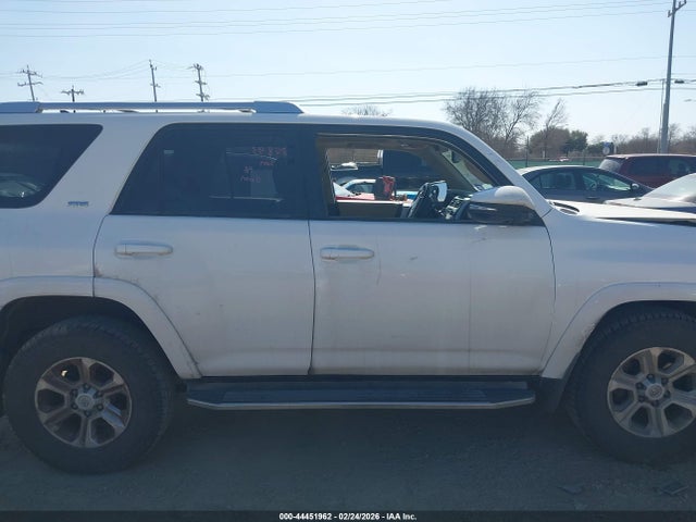 JTEZU5JR3E5081135 Toyota 4runner Sr5 Premium