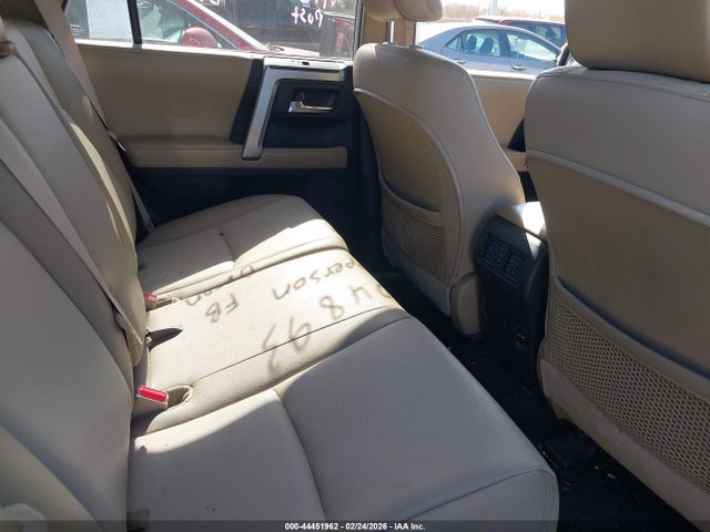 JTEZU5JR3E5081135 Toyota 4runner Sr5 Premium
