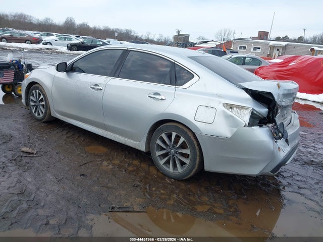 Aukcja sprzedaży 2017 Nissan Altima 2.5 Sl, vin: 1N4AL3AP7HC210877, numer aukcji: 44451966