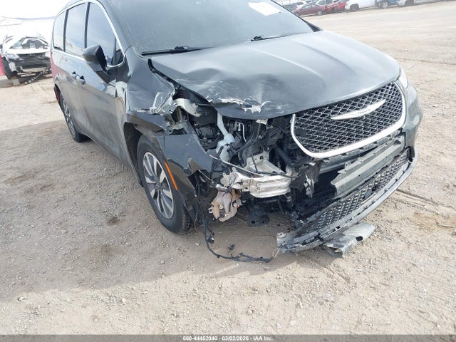 2022 CHRYSLER PACIFICA HYBRID 2C4RC1L74NR121415 Photo 5