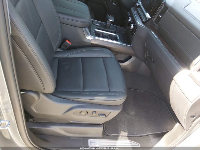 44452044 :رقم المزاد ، 3GTUUDED3RG456348 vin ، 2024 Gmc Sierra 1500 4wd  Short Box Slt مزاد بيع