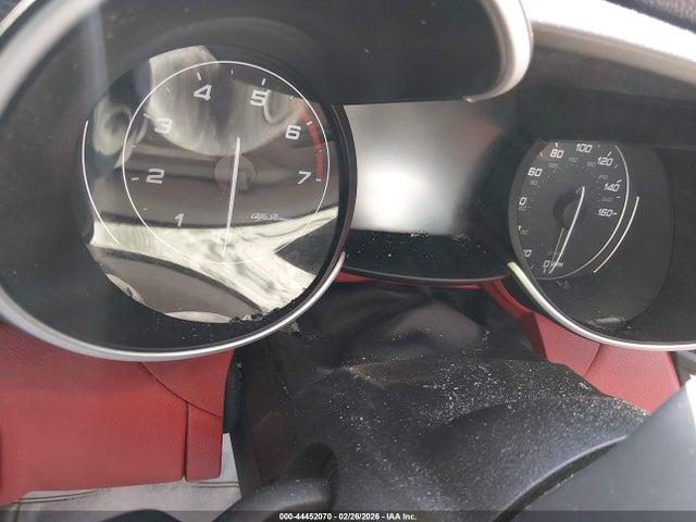 2021 Alfa Romeo Giulia Awd მანქანა იყიდება აუქციონზე, vin: ZARFANAN2M7643631, აუქციონის ნომერი: 44452070