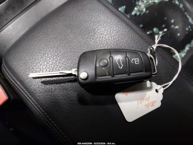 Aukcja sprzedaży 2016 Audi A3 2.0t Premium, vin: WAUB8GFF8G1019886, numer aukcji: 44452096