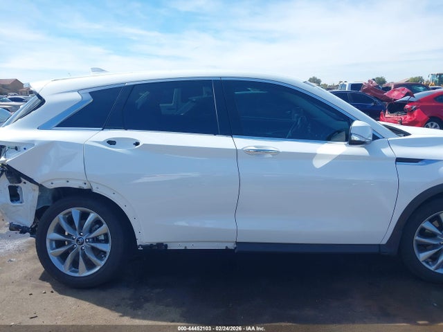 44452103 :رقم المزاد ، 3PCAJ5AAXNF107460 vin ، 2022 Infiniti Qx50 Pure مزاد بيع