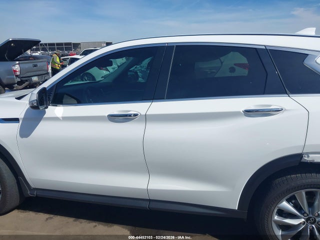 44452103 :رقم المزاد ، 3PCAJ5AAXNF107460 vin ، 2022 Infiniti Qx50 Pure مزاد بيع