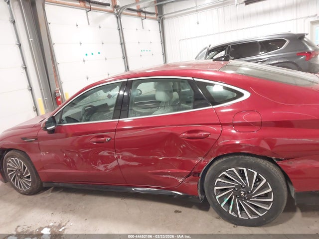 44452106 :رقم المزاد ، KMHL34JJ3SA105045 vin ، 2025 Hyundai Sonata Hybrid Sel مزاد بيع