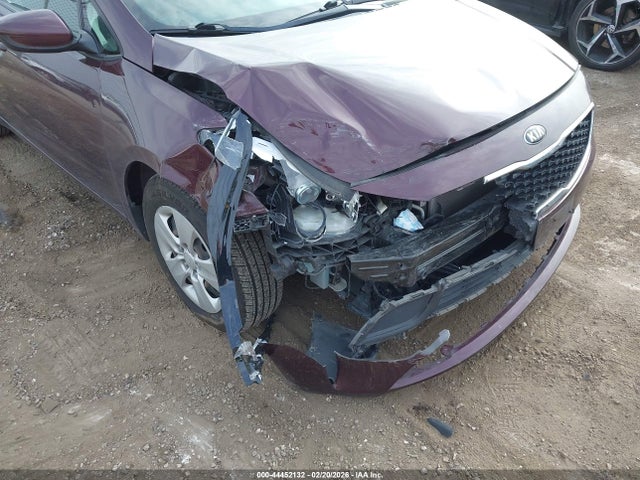 Продаж на аукціоні авто 2018 Kia Forte Lx, vin: 3KPFK4A78JE228277, номер лоту: 44452132